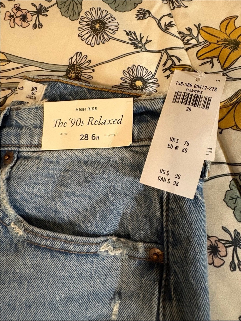 Abercrombie and Fitch '90s Relaxed High-Rise Women’s Jeans - Light Blue, Size 28